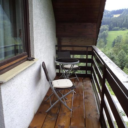 Apartma Podlogar Golica Triglav Lägenhet Jesenice Exteriör bild