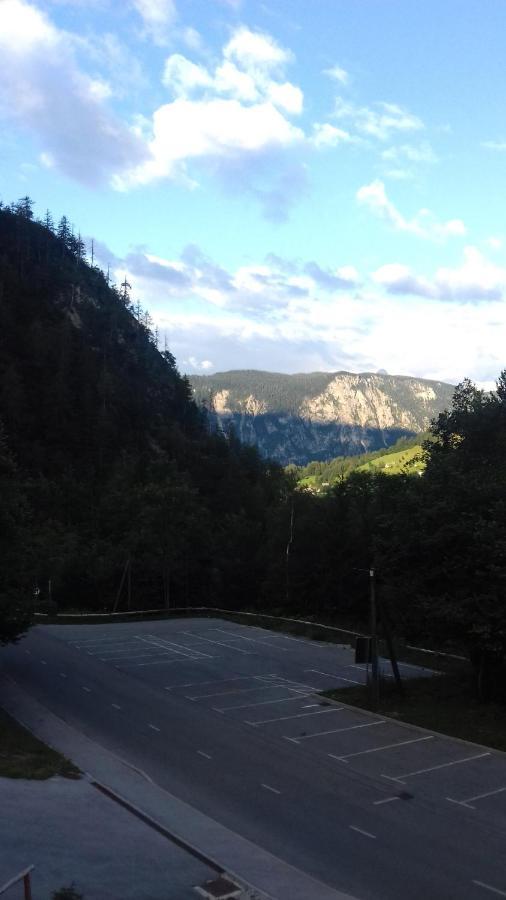 Apartma Podlogar Golica Triglav Lägenhet Jesenice Exteriör bild
